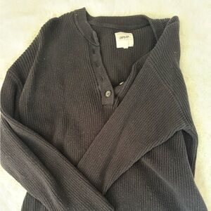 Aerie sweater, black w buttons